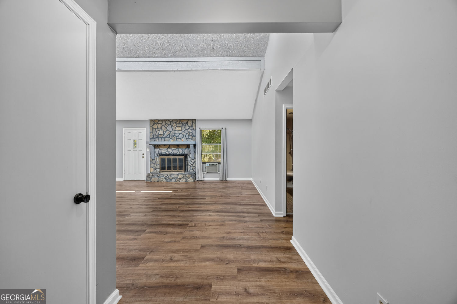 5805 Vernier Drive Sw Property Photo 4