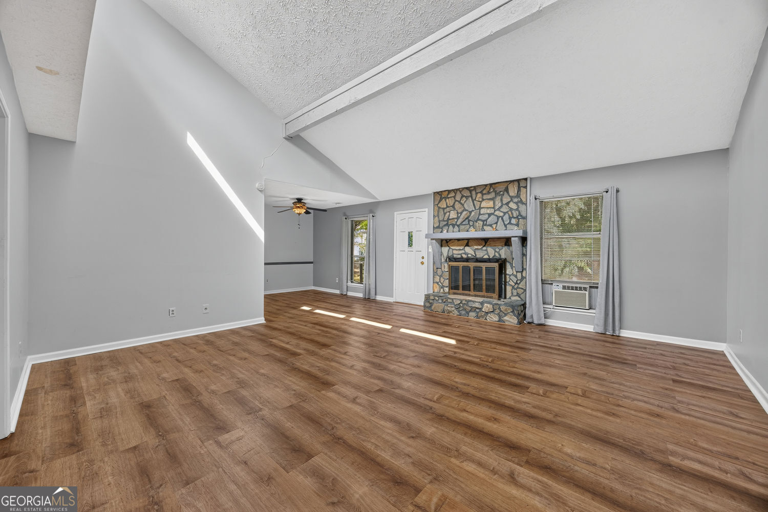 5805 Vernier Drive Sw Property Photo 5