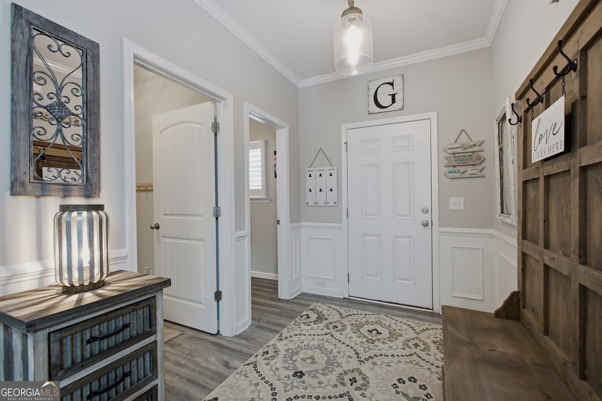 304 Stoney Hollow Road Property Photo 8