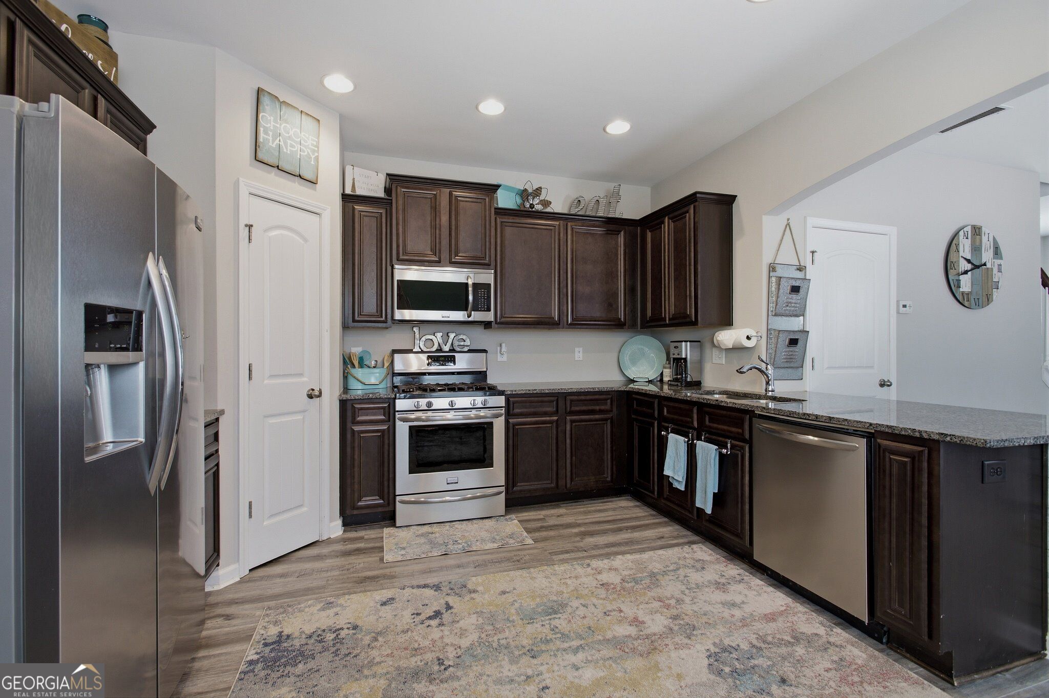 304 Stoney Hollow Road Property Photo 17