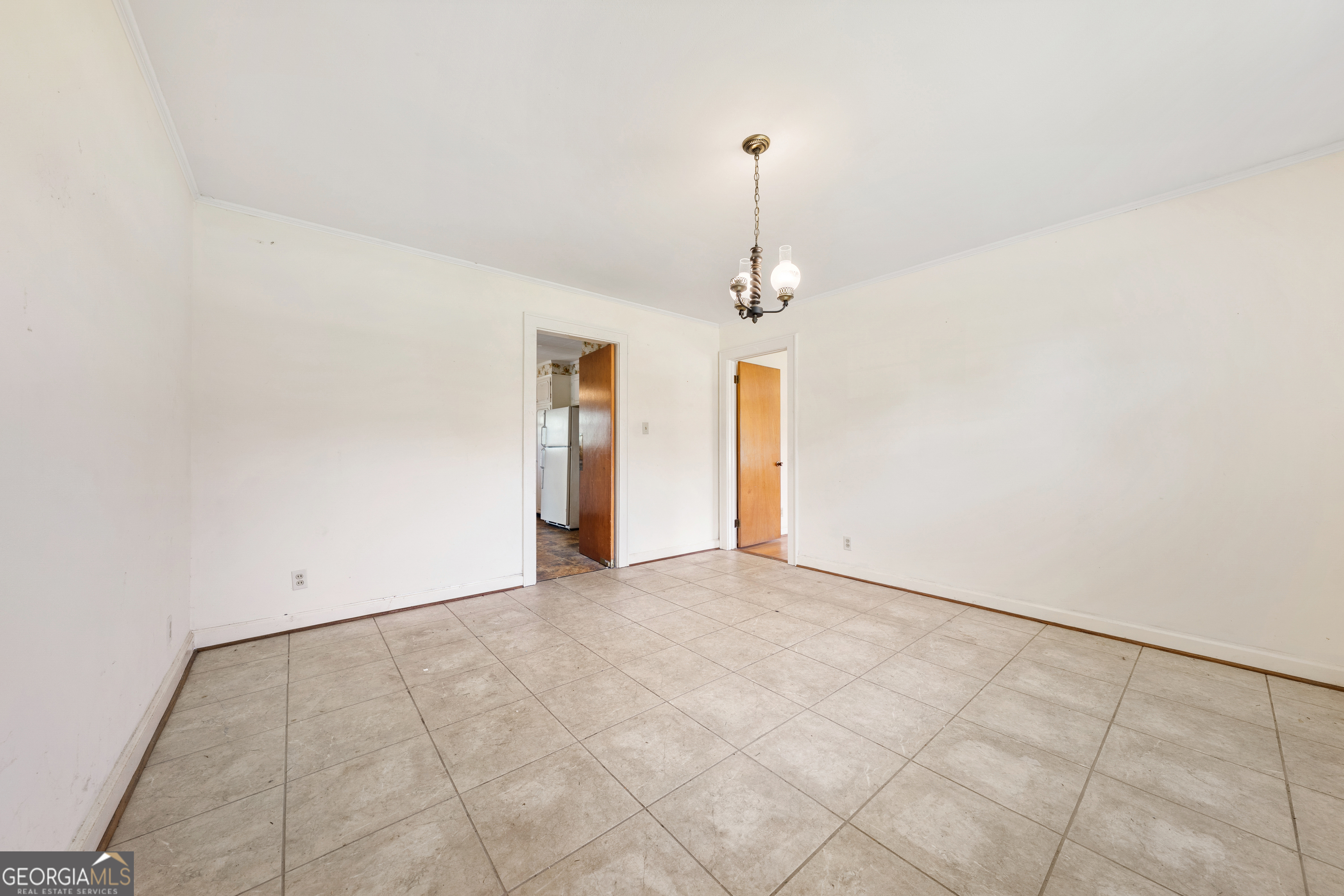 868 Fairview Avenue Property Photo 25