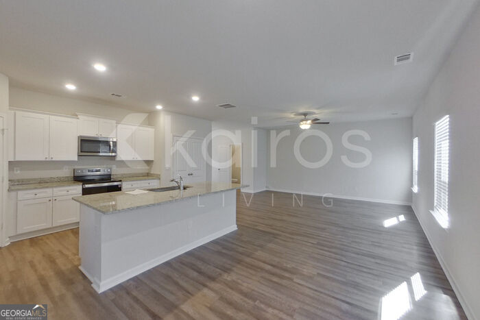 3564 Bridgewood Drive Property Photo 4