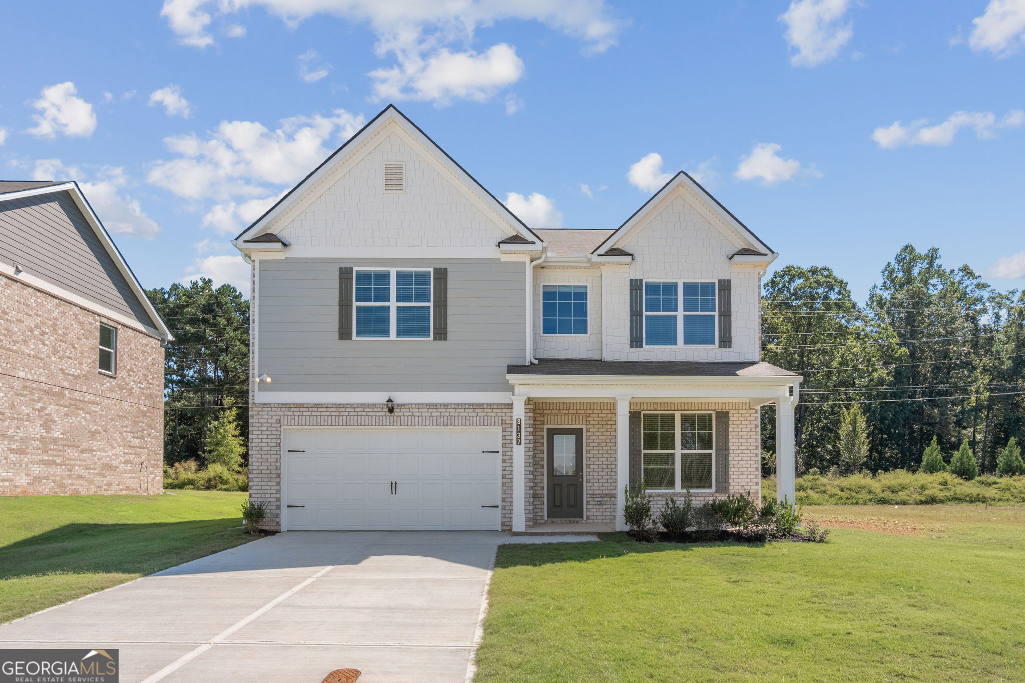 8137 Pine Ridge Road Property Photo 1