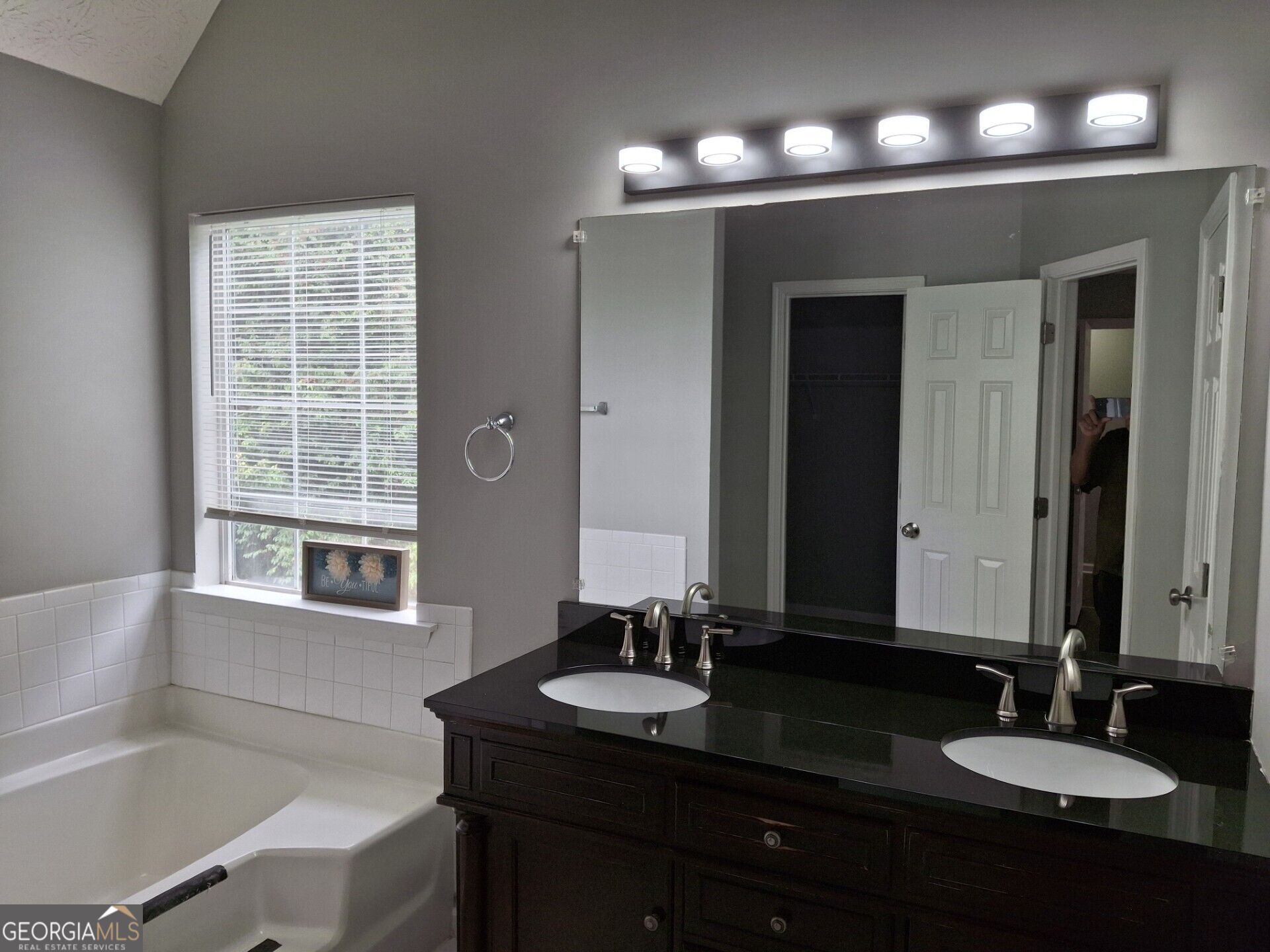 235 Vaness Drive Property Photo 14