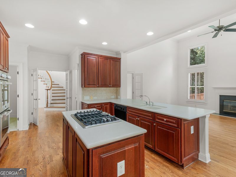 5074 Healey Drive Property Photo 16