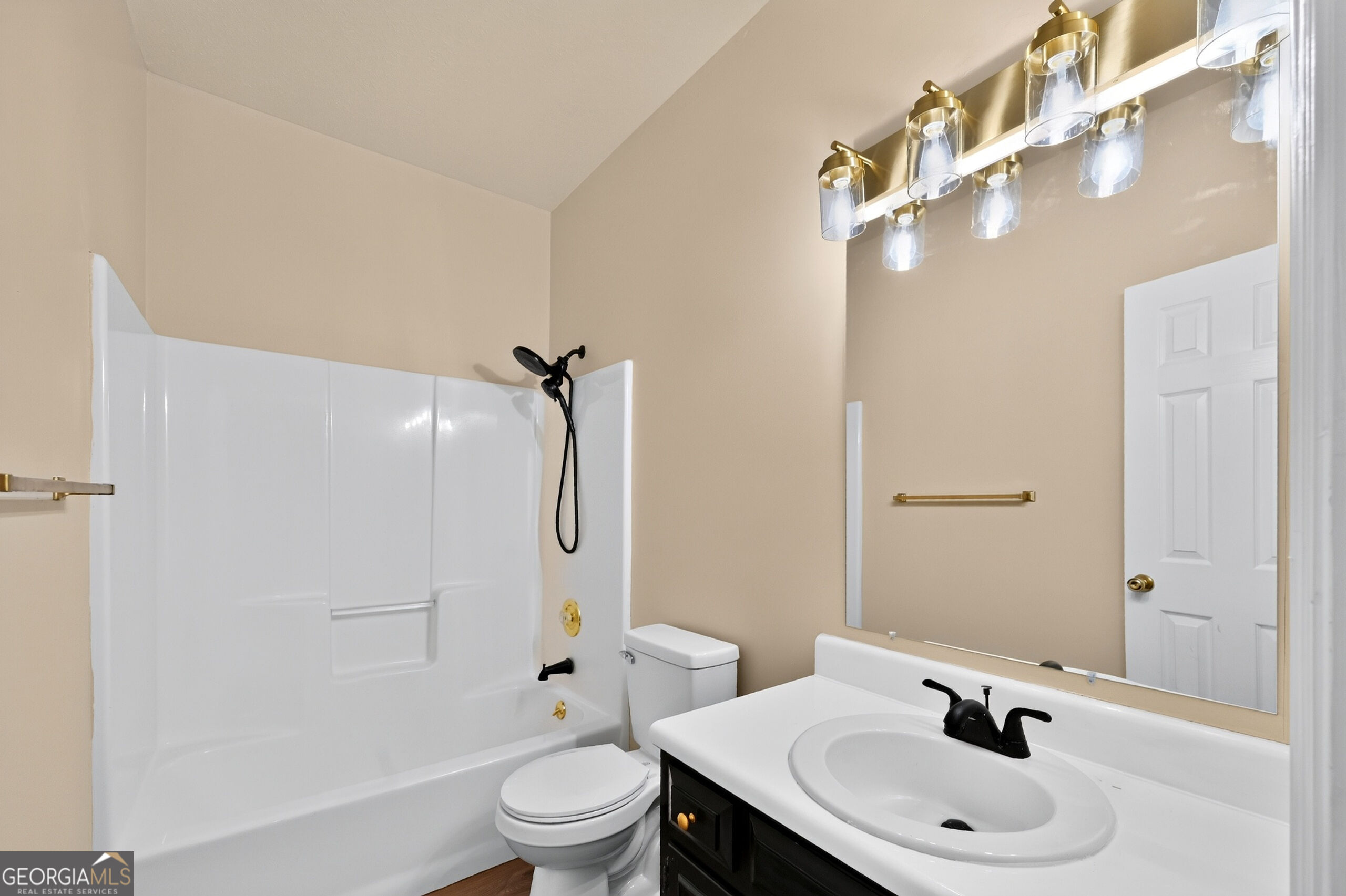 218 Hummingbird Lane Property Photo 27