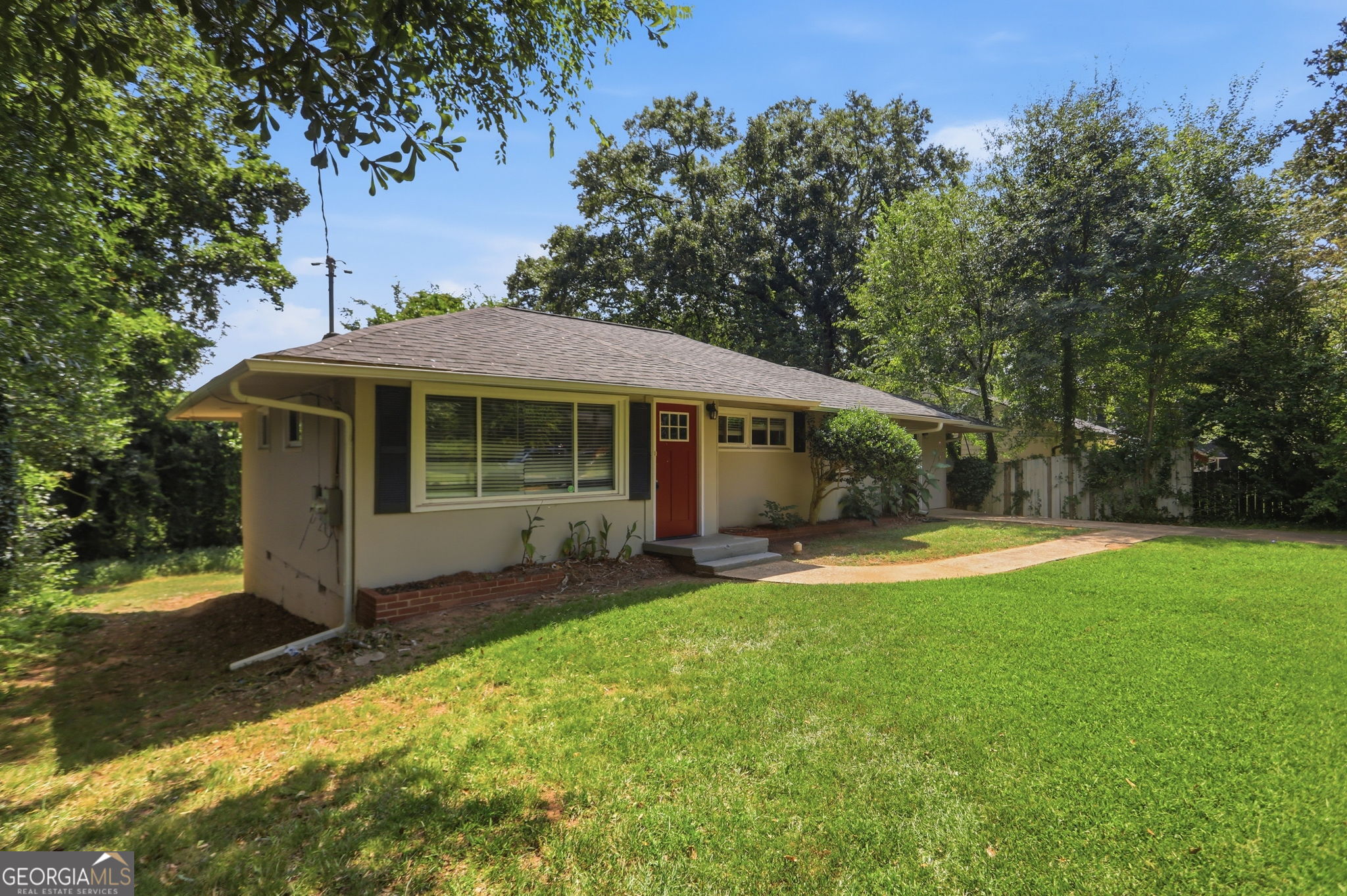 2318 Ousley Court Property Photo 1