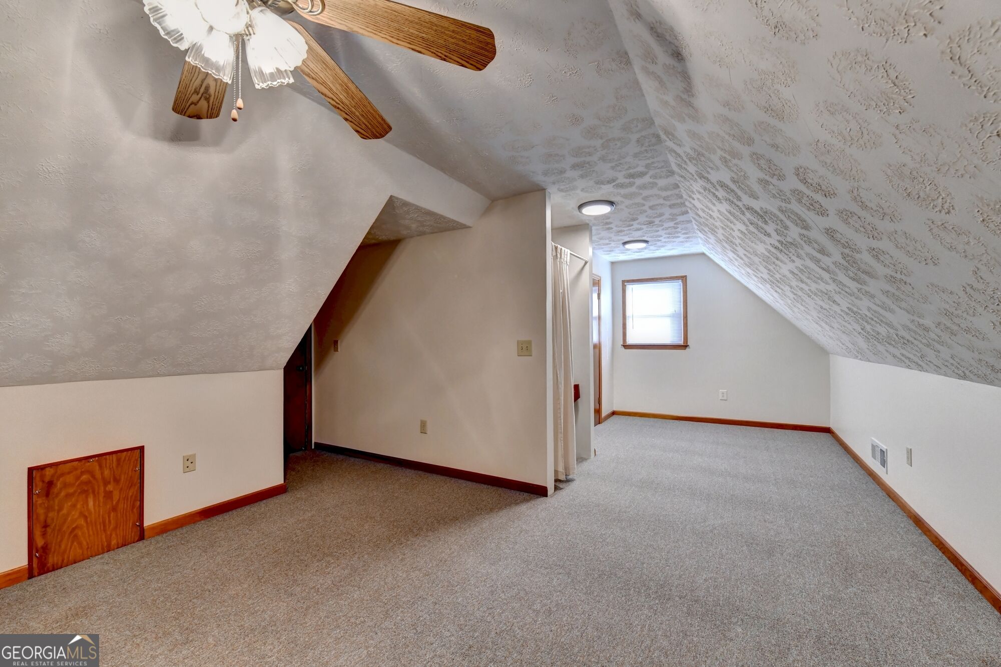 2100 Oak Village Lane Property Photo 44