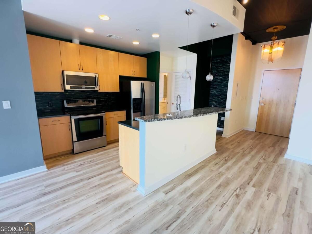 400 W Peachtree Street Nw # 2709 Property Photo 10