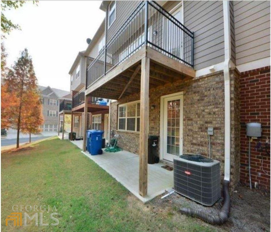 2415 Tenor Lane Property Photo 2