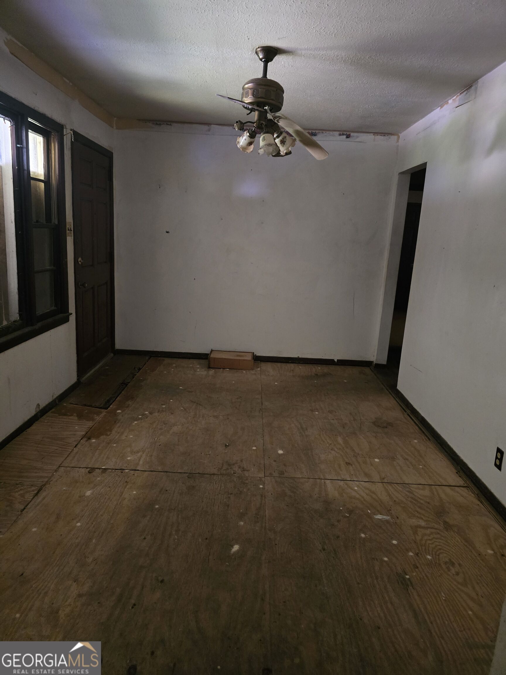 1436 Jones Lane Property Photo 5