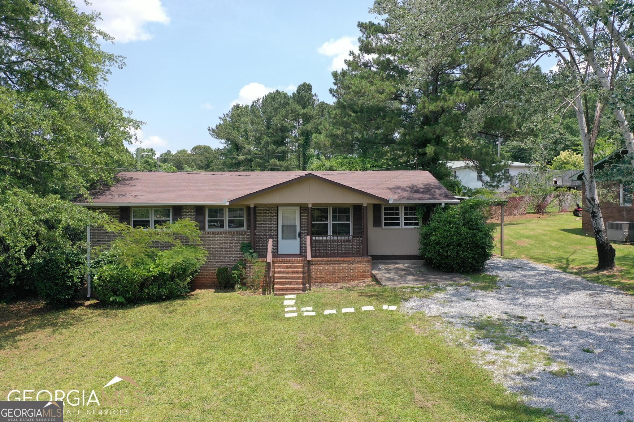 471 Moore Property Photo 1