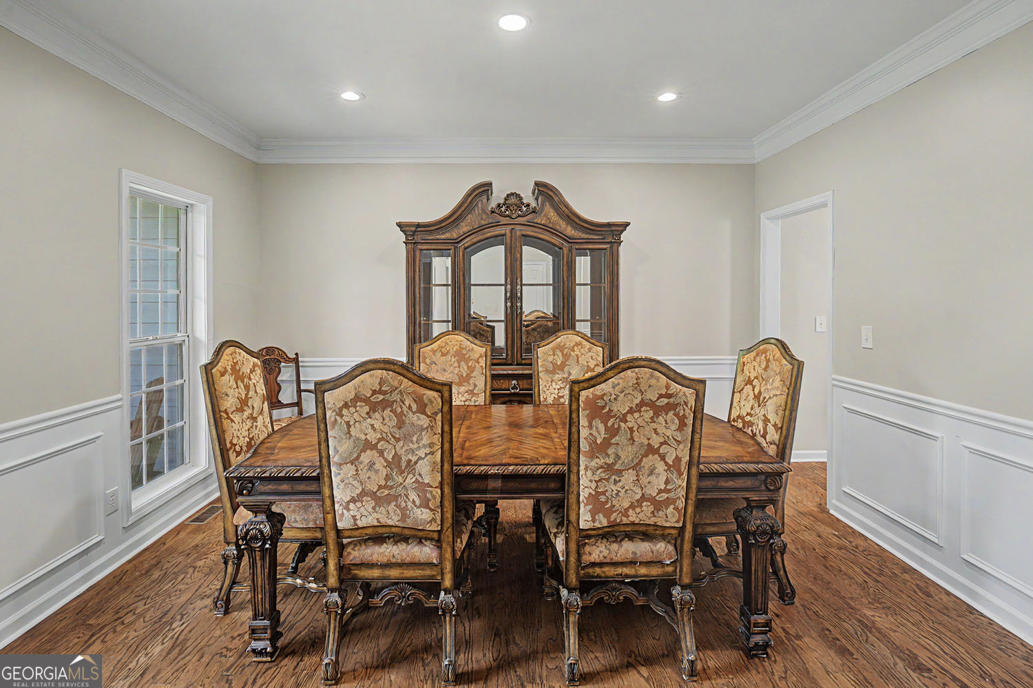 1702 Imperial Court Property Photo 8
