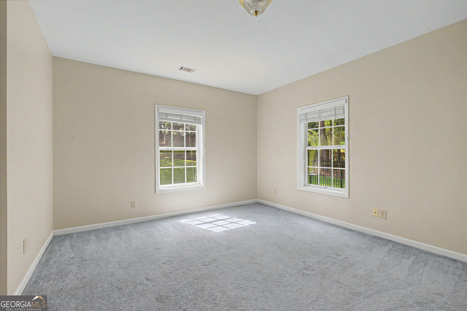 1702 Imperial Court Property Photo 31