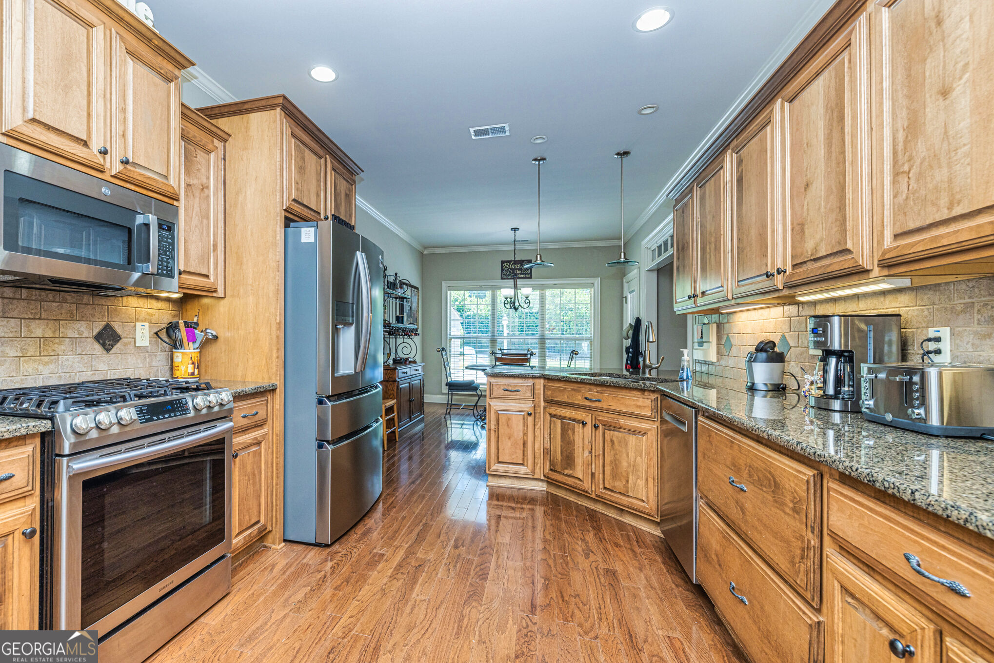 304 Relative Trail Property Photo 12