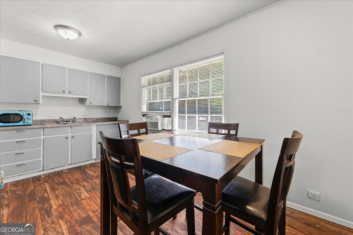 4274 W Oak Drive Property Photo 6