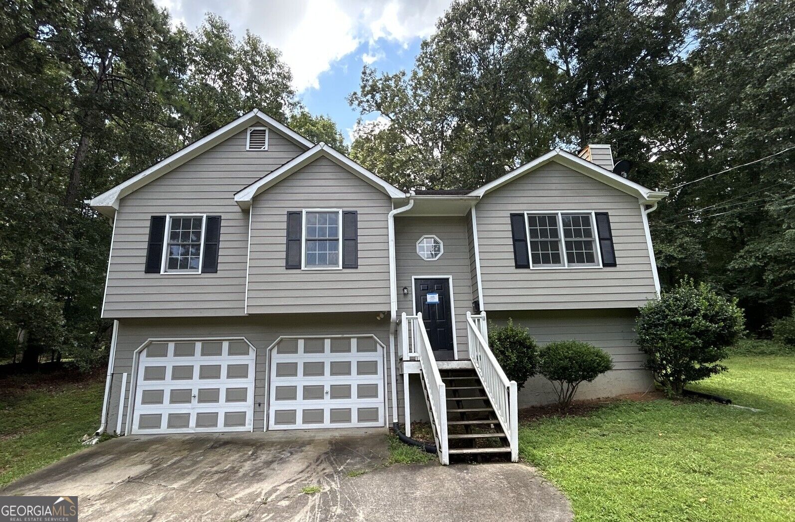 148 Dillon Drive Property Photo 1