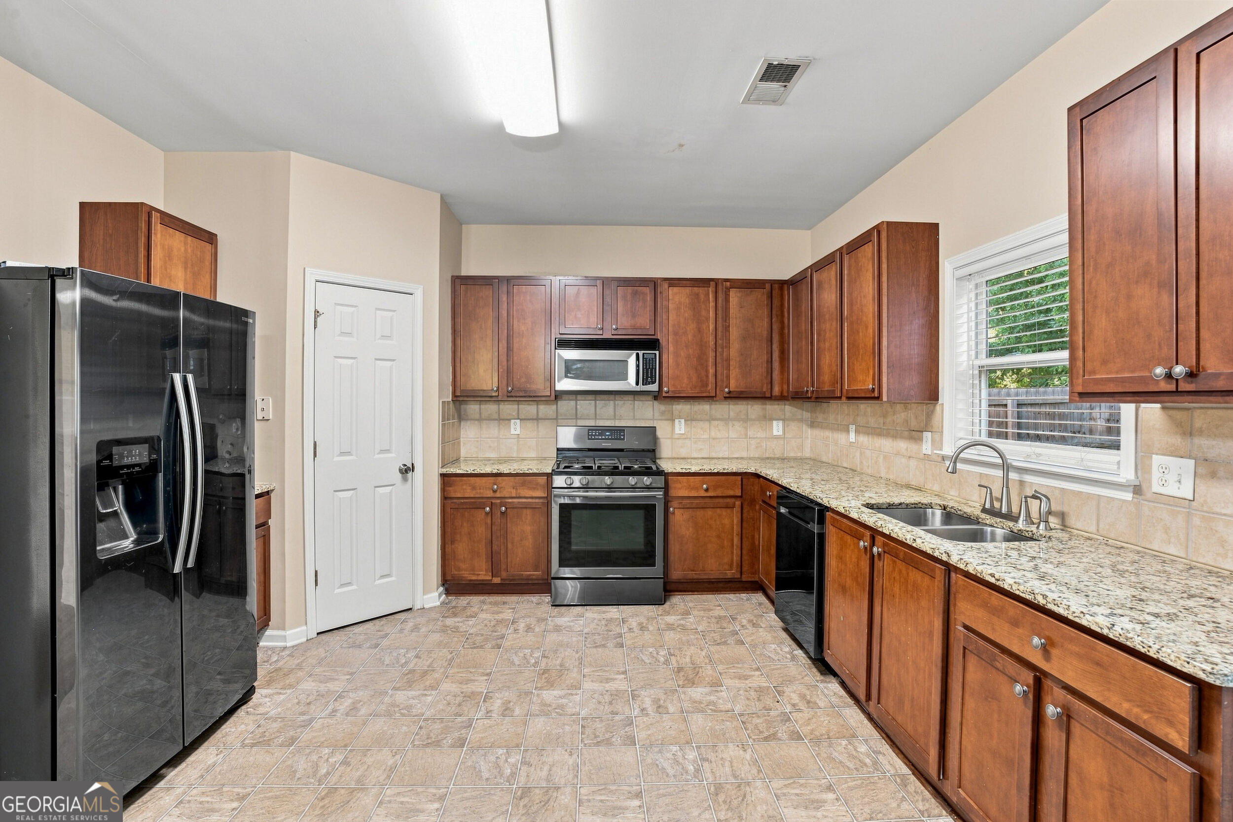 7174 Flagstone Place Property Photo 15