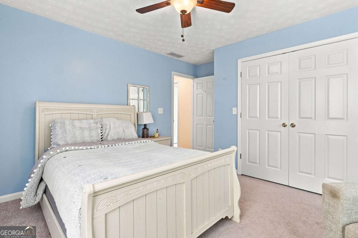 5821 Silverthorn Drive Property Photo 39