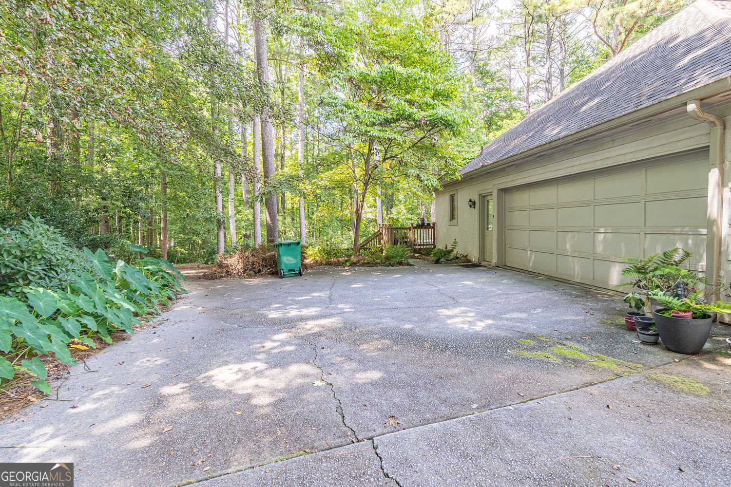 1704 Heritage Way Property Photo 3