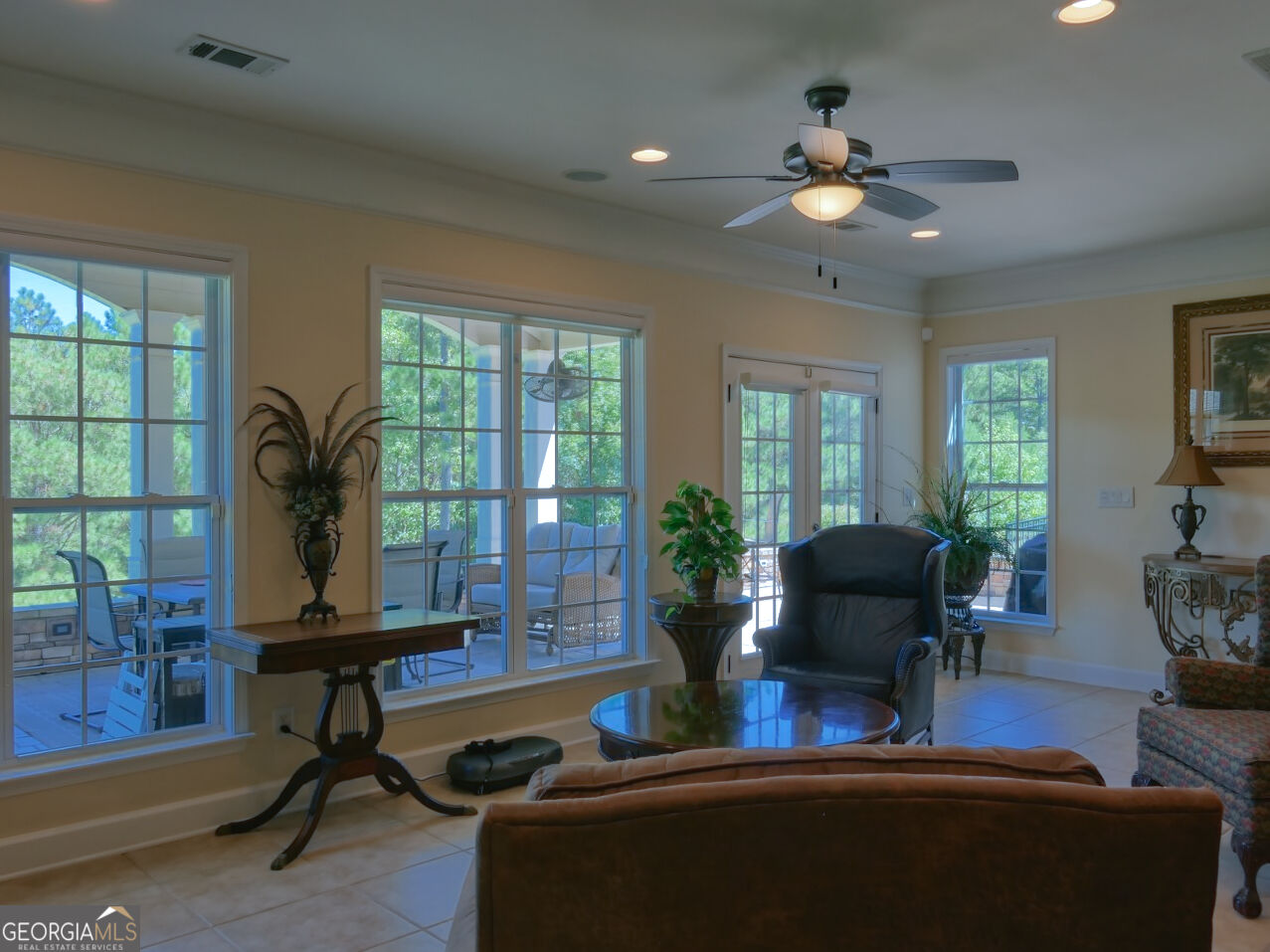 433 Tallulah Drive Property Photo 9