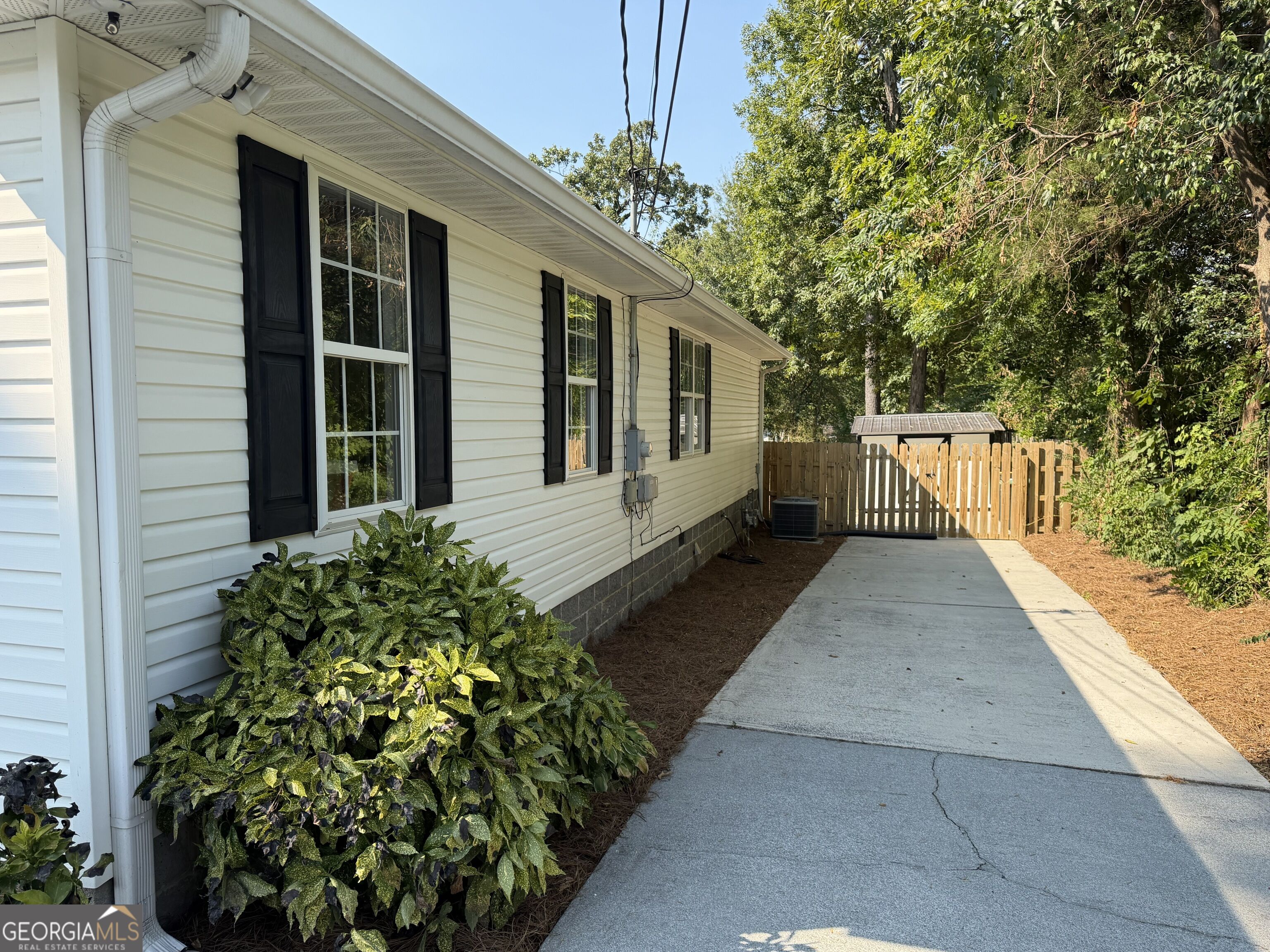 106 Robin Street Nw Property Photo 4