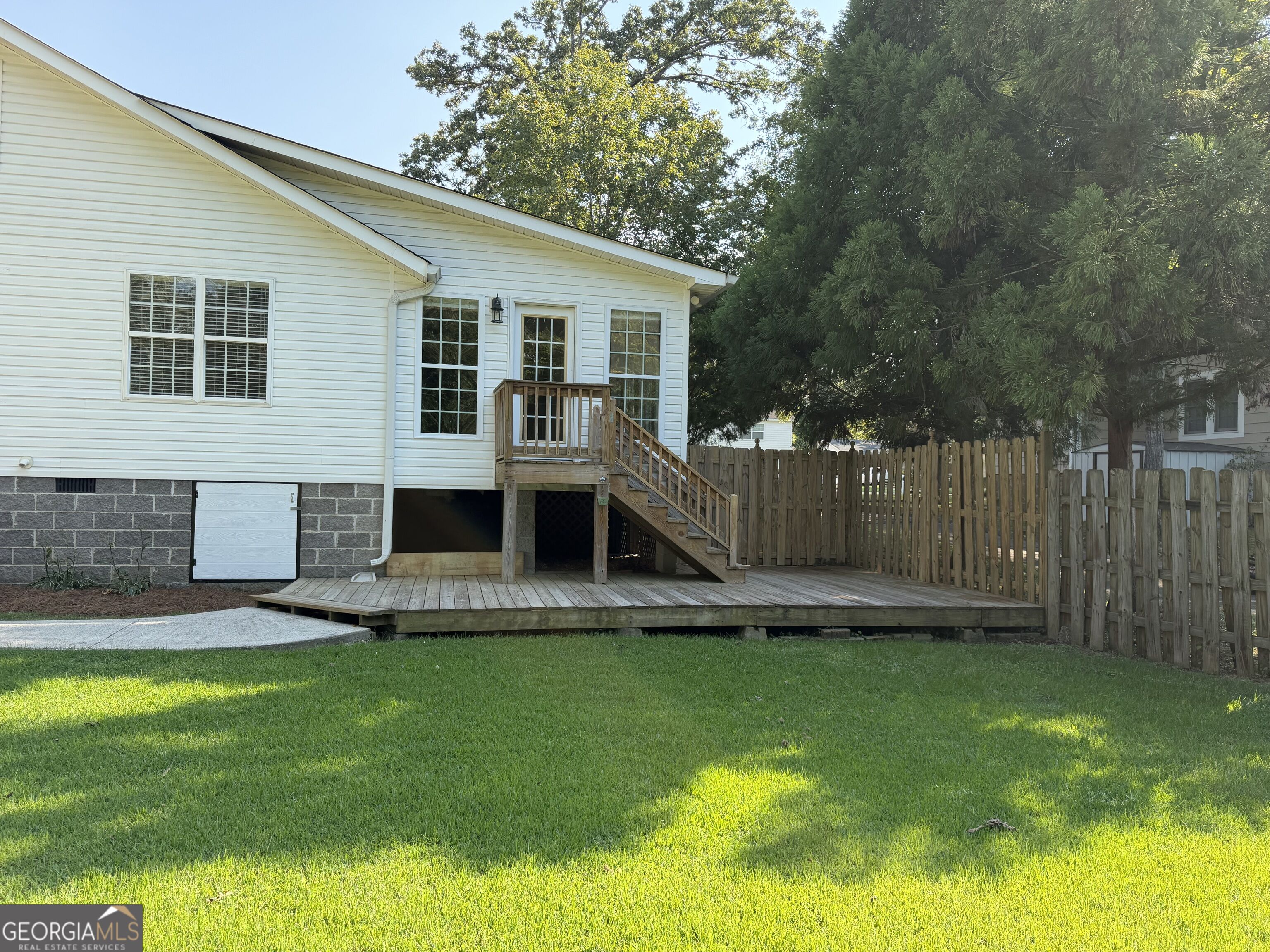 106 Robin Street Nw Property Photo 14