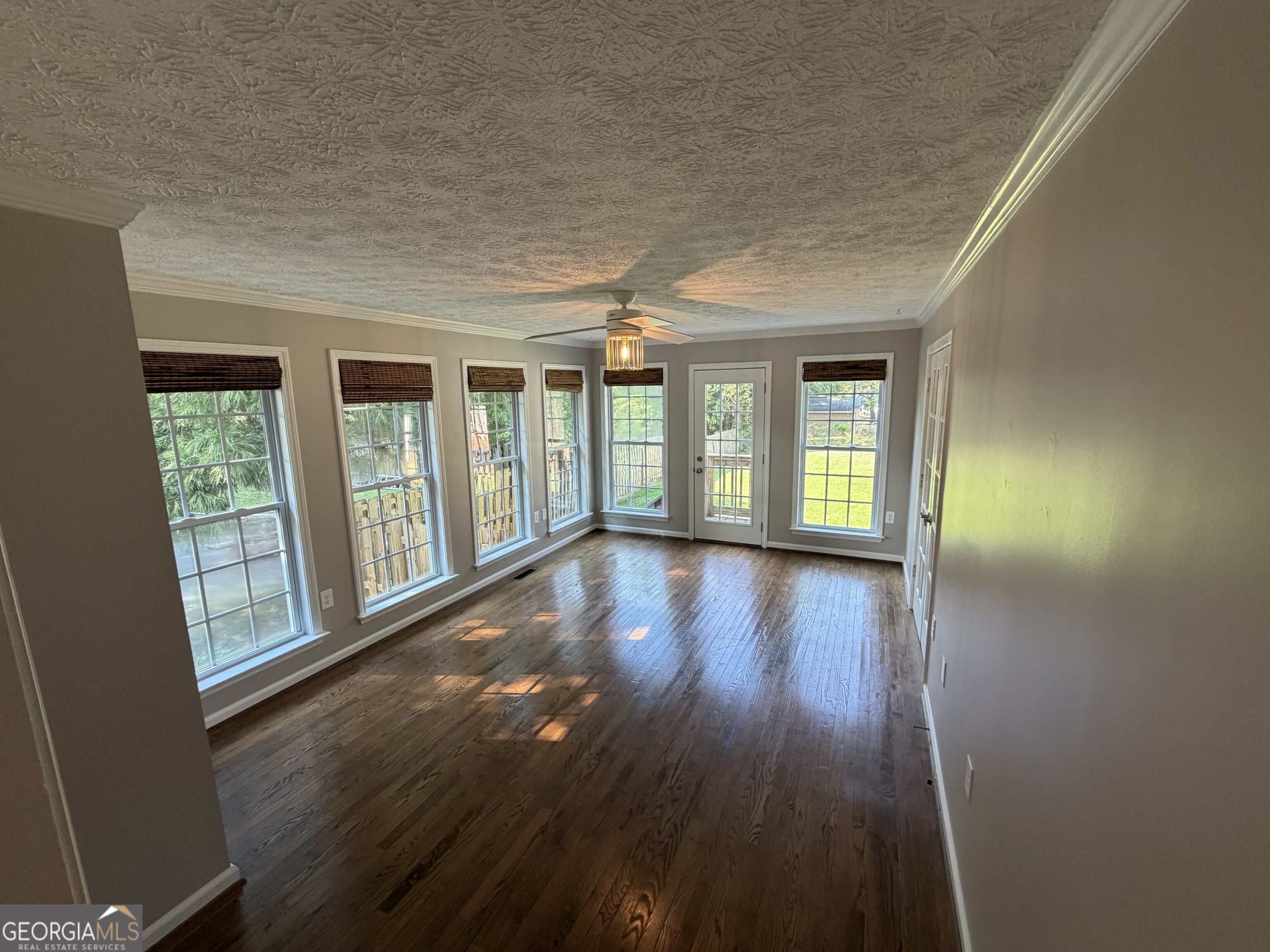 106 Robin Street Nw Property Photo 38