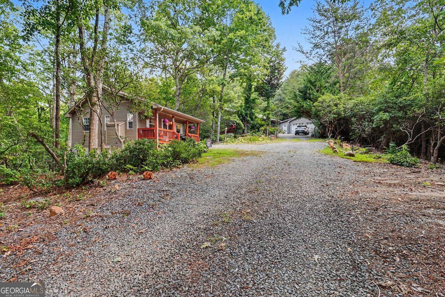 1191 Old Forge Estates Property Photo 2