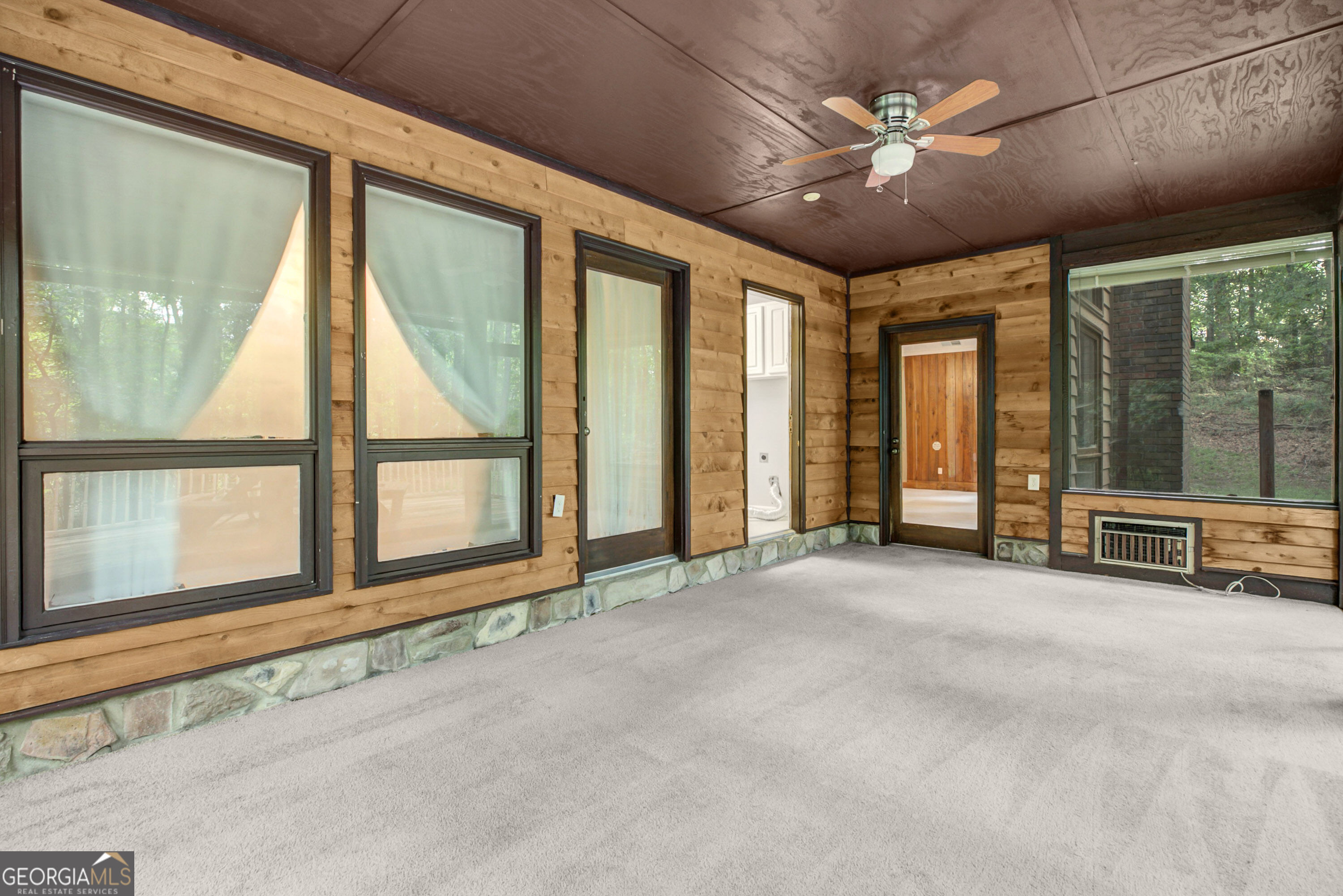115 Westbourne Drive Property Photo 3