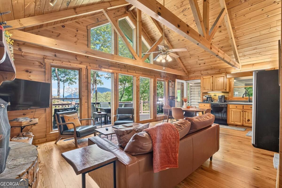 778 Walnut Mountain Road Property Photo 1