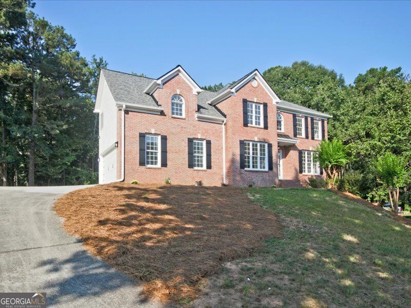 2265 Amberbrook Lane Property Photo 2