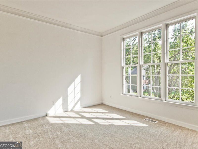 2265 Amberbrook Lane Property Photo 7