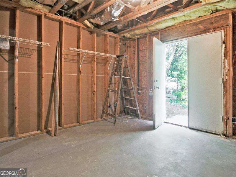 2265 Amberbrook Lane Property Photo 48