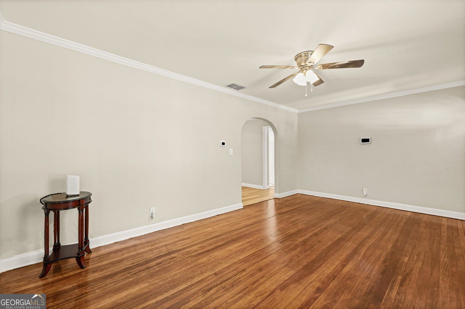 2447 Crestview Avenue Property Photo 6