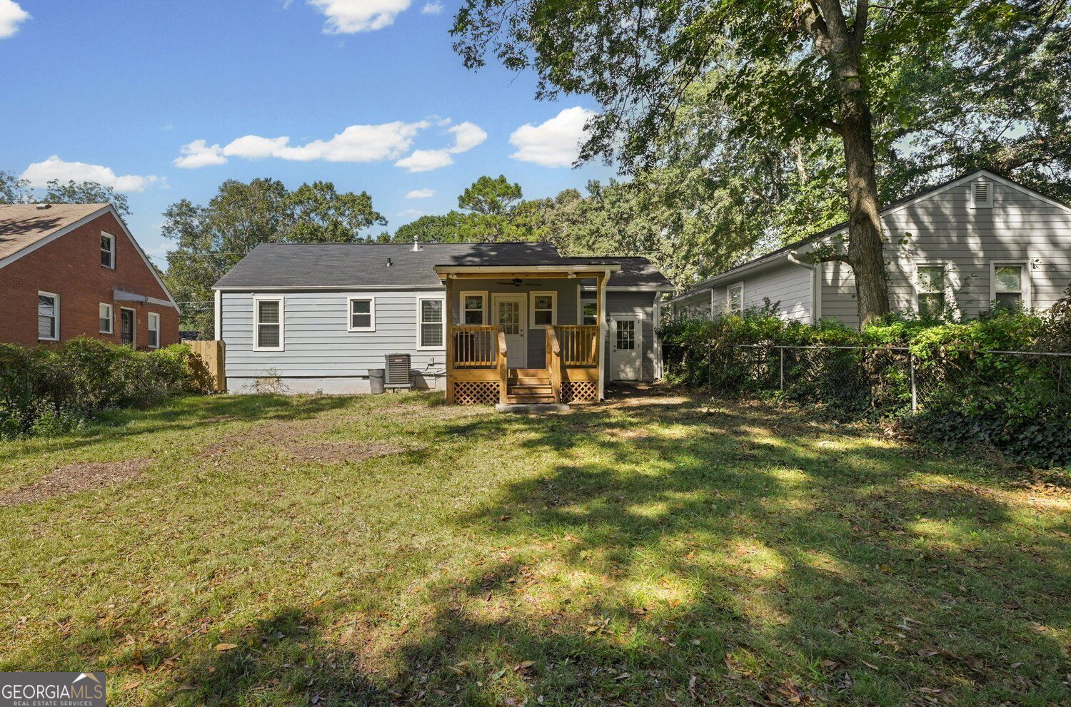 2447 Crestview Avenue Property Photo 25
