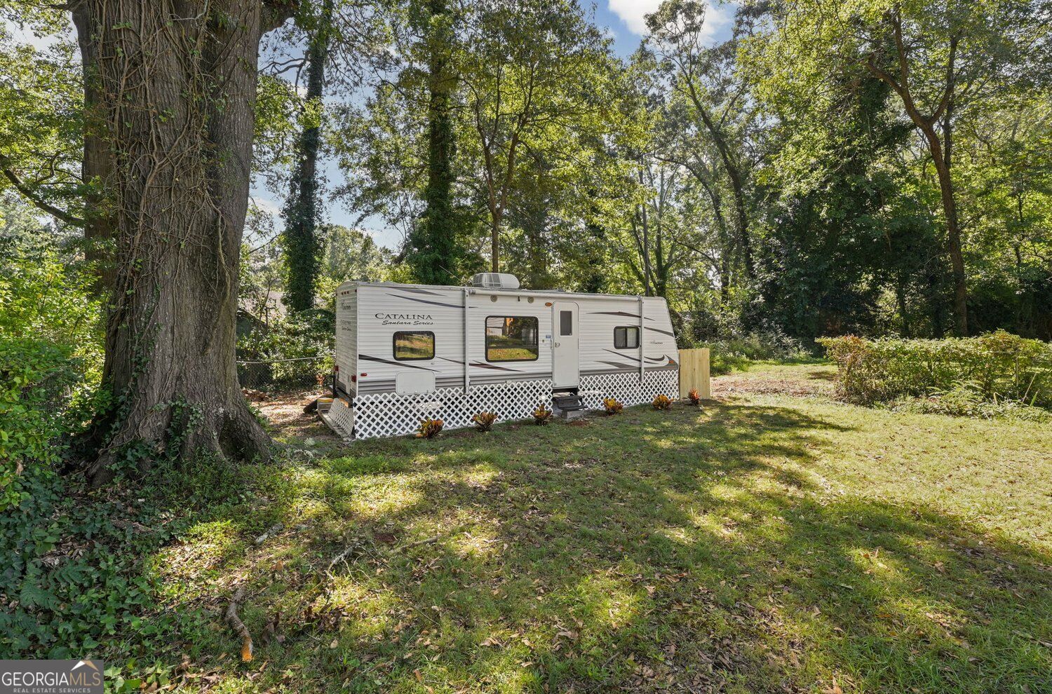 2447 Crestview Avenue Property Photo 37