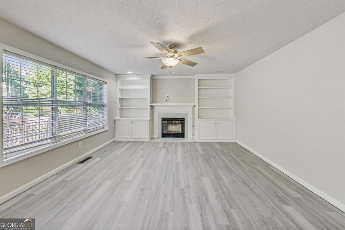 326 Canterbury Plac Drive Property Photo 20