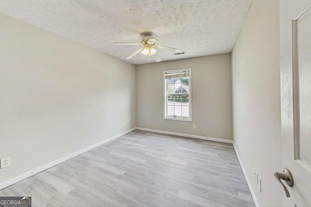 326 Canterbury Plac Drive Property Photo 38
