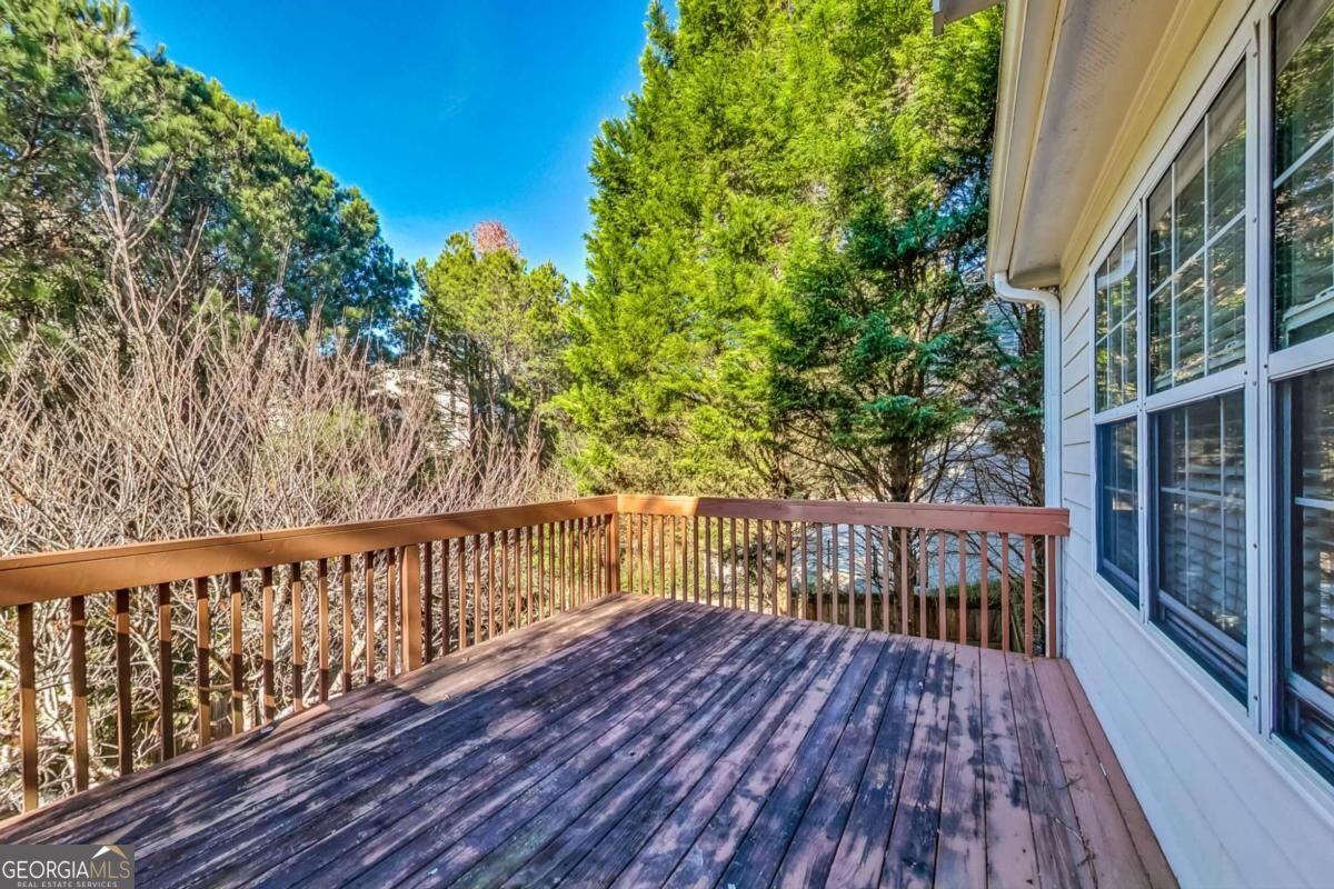 326 Canterbury Plac Drive Property Photo 49