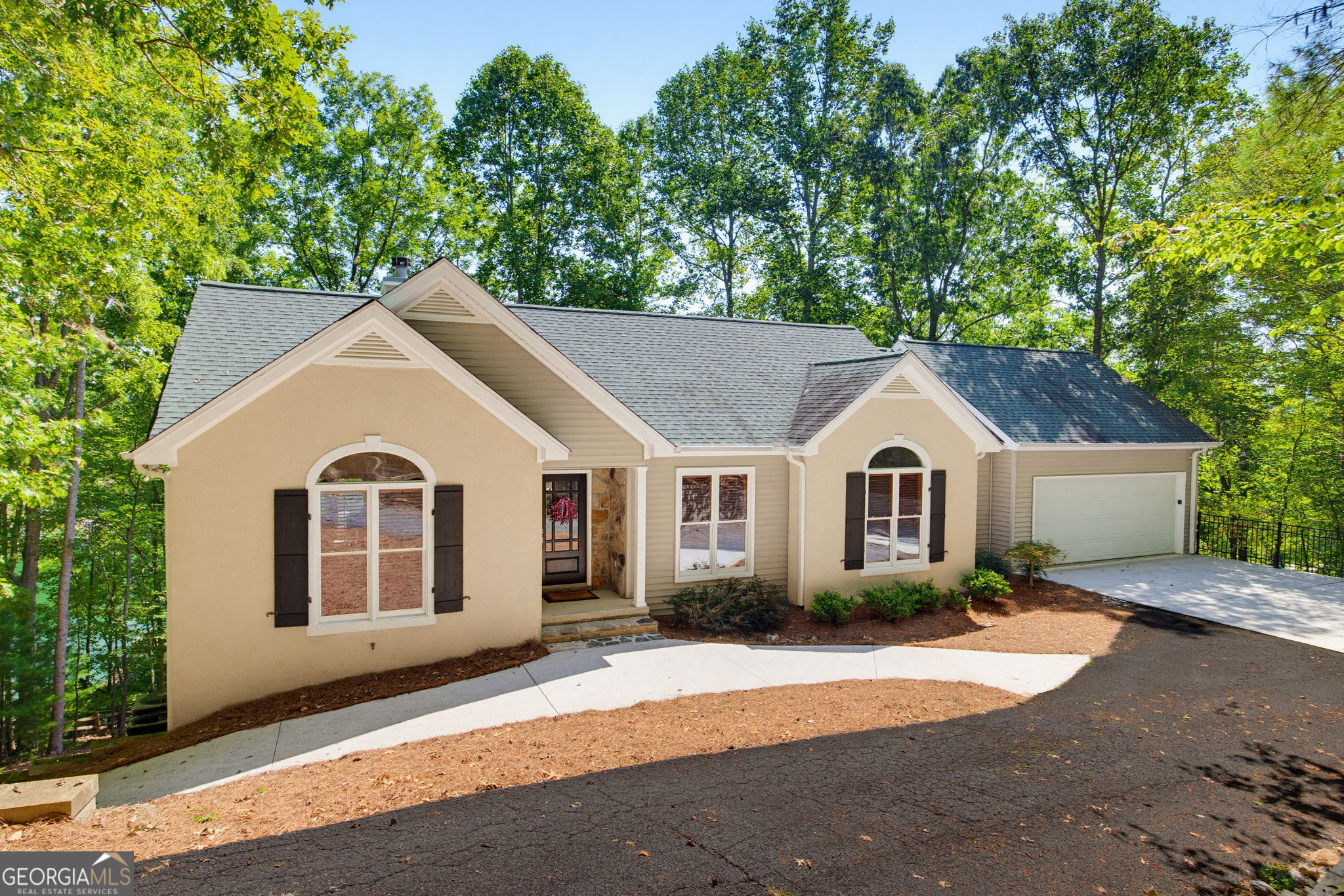 406 Arrowood Pointe Property Photo 1