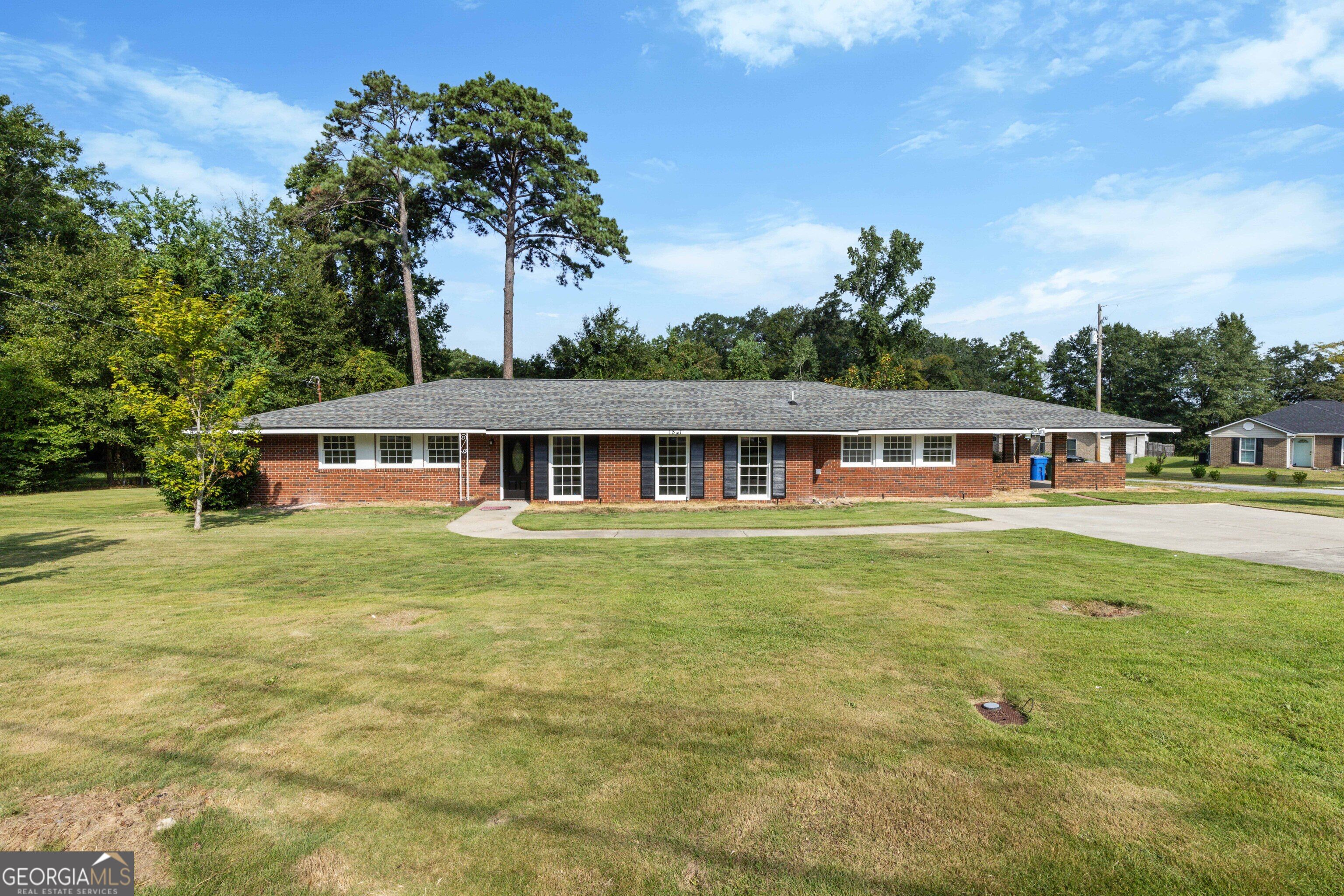 1841 Celeste Drive Property Photo 1