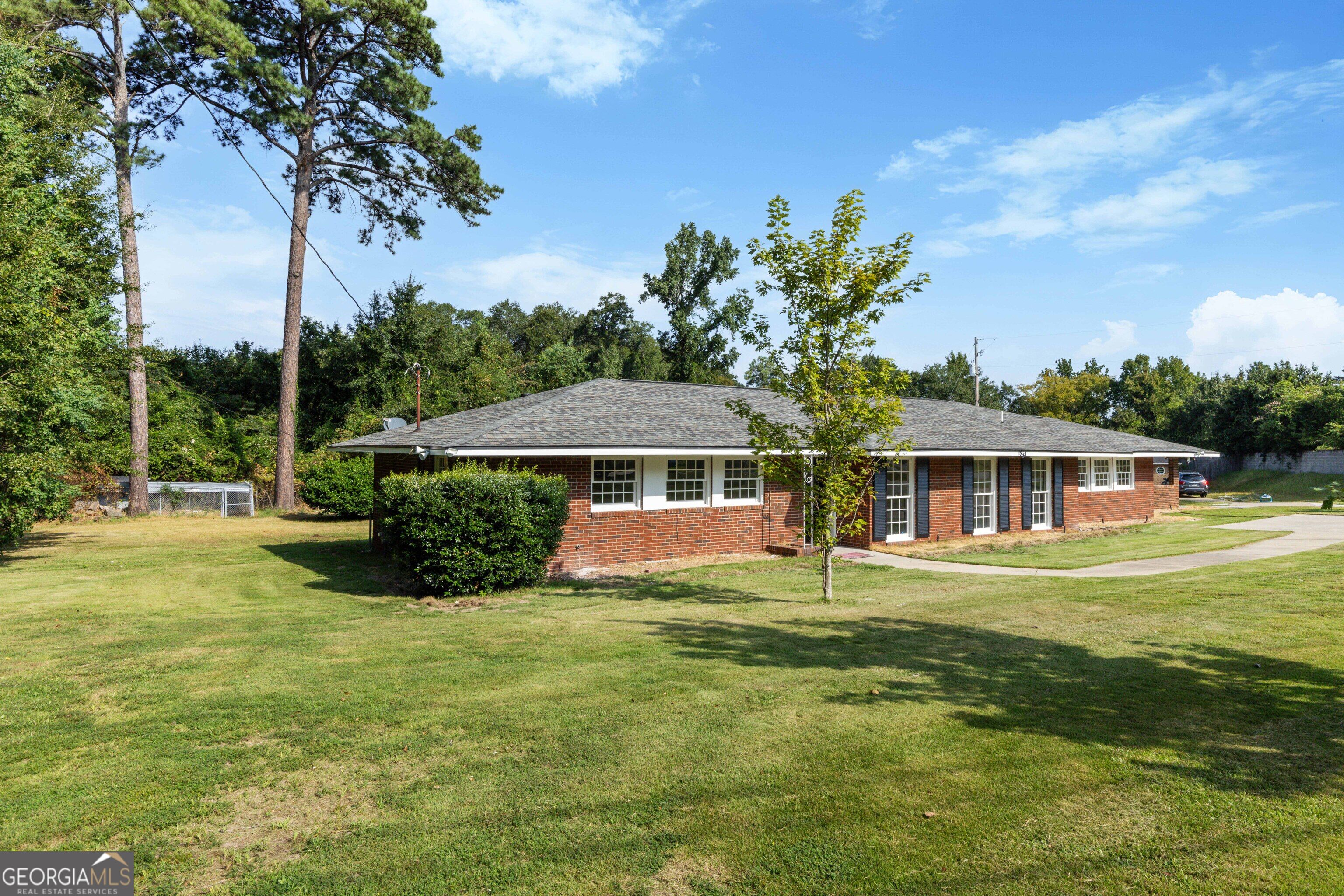 1841 Celeste Drive Property Photo 2