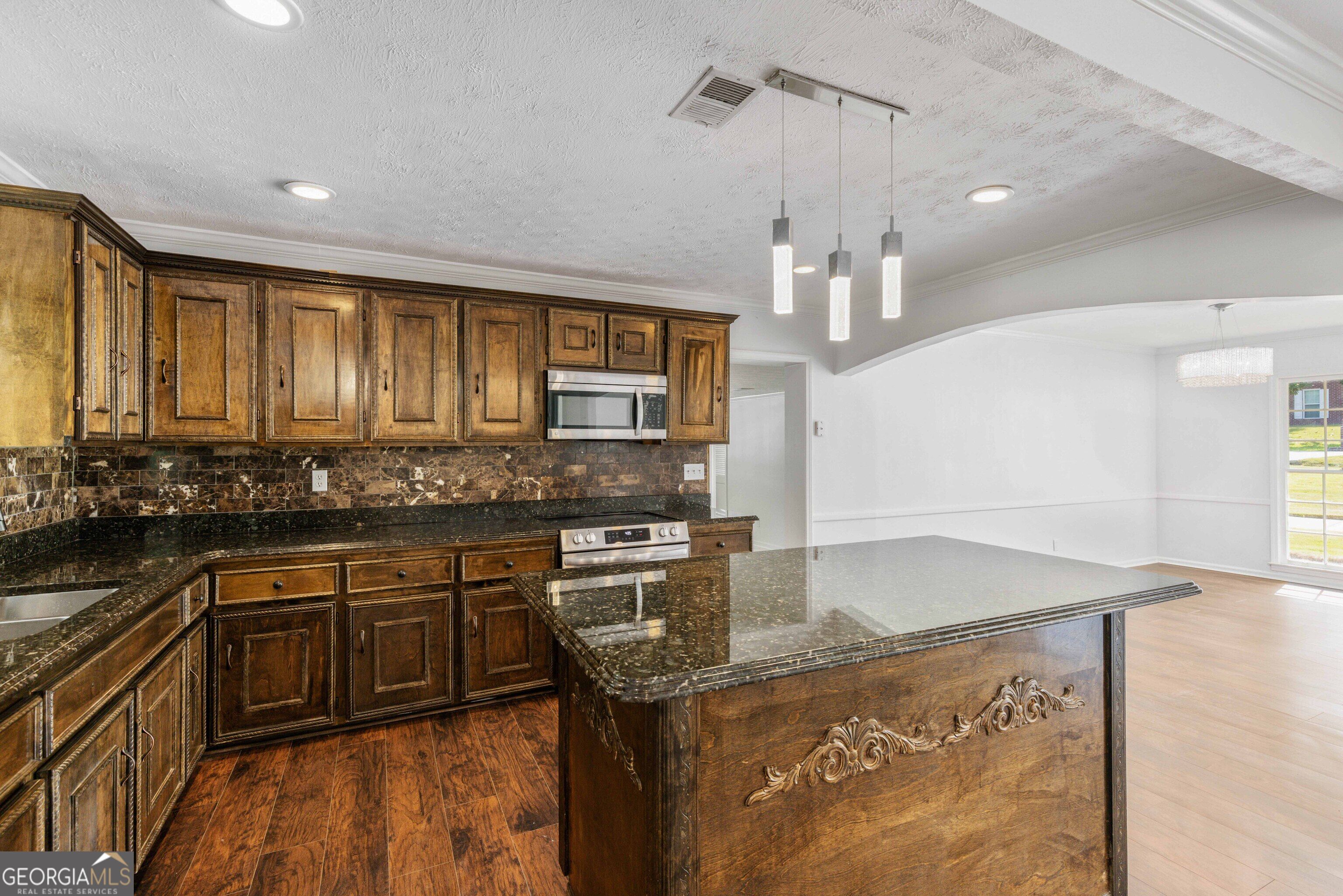 1841 Celeste Drive Property Photo 46