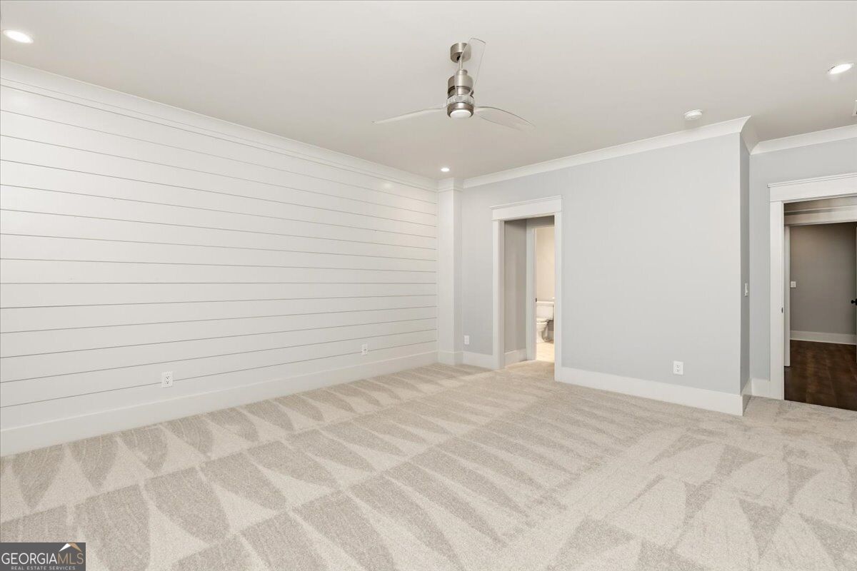 166 Waters Edge Drive Property Photo 41
