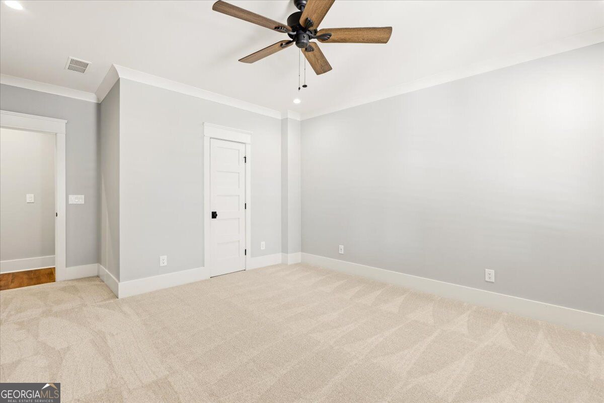 166 Waters Edge Drive Property Photo 47