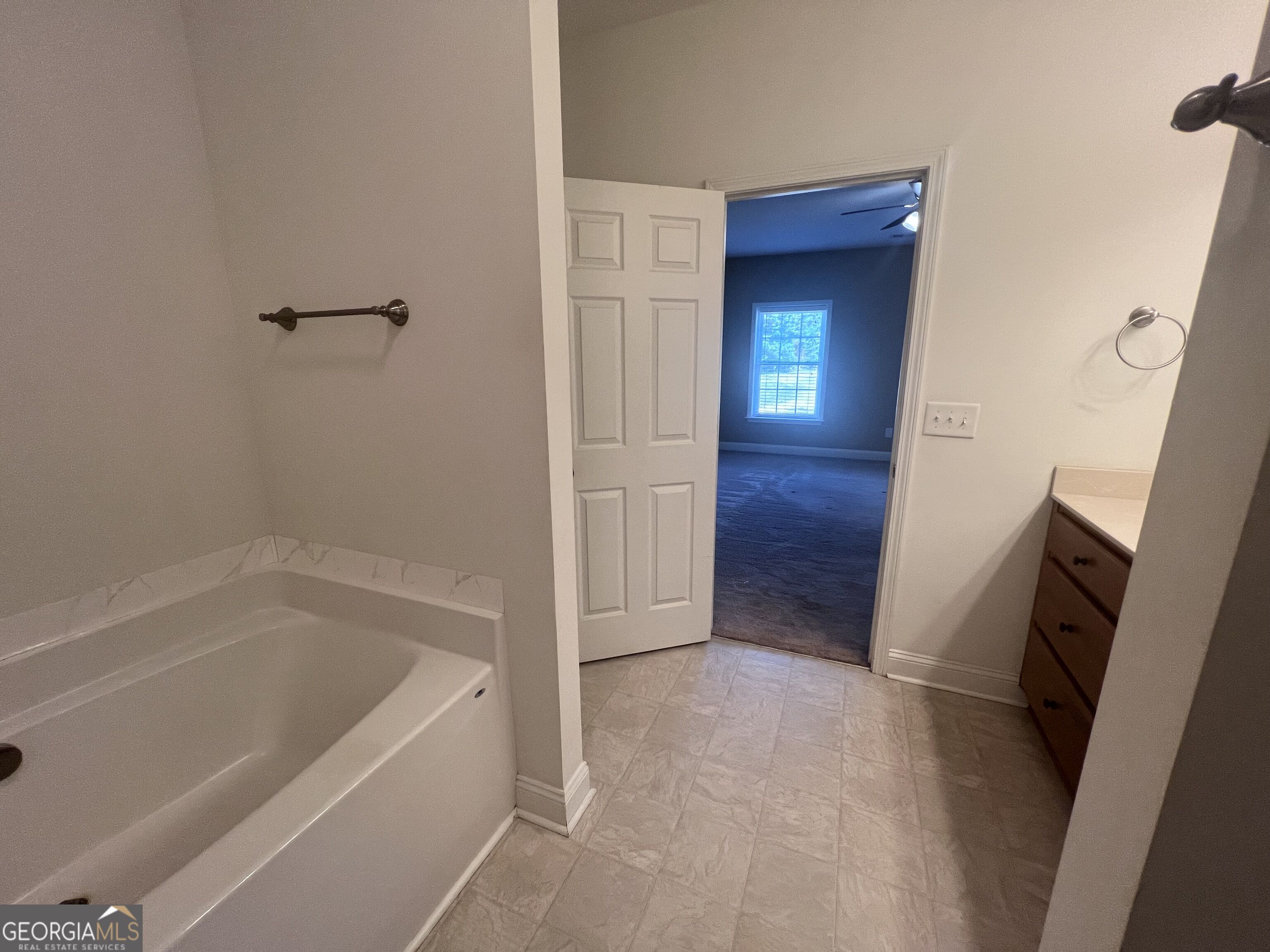135 Hunt Road Property Photo 18