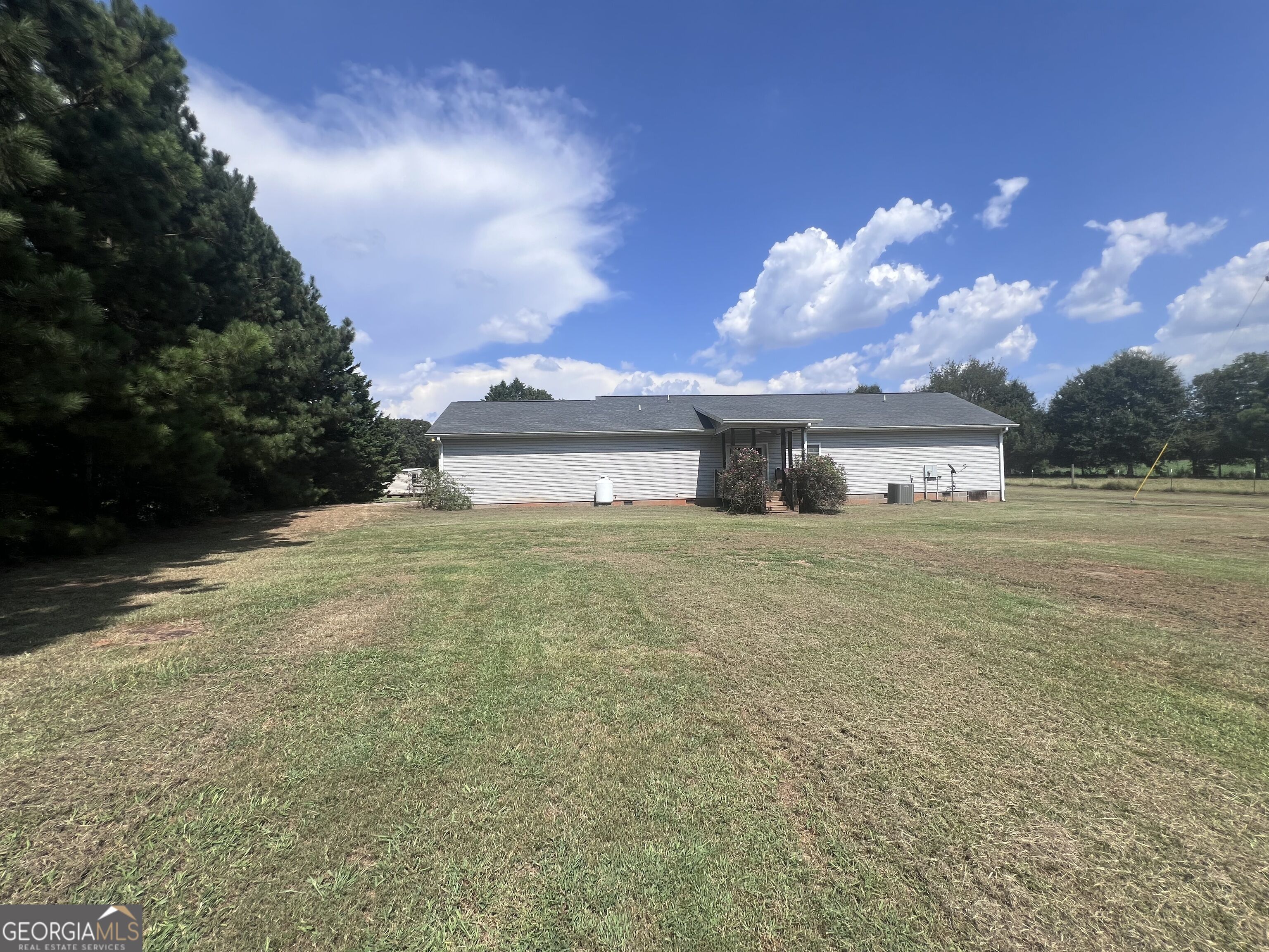 135 Hunt Road Property Photo 31