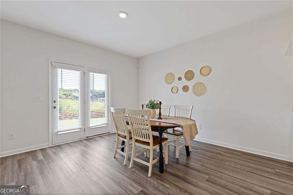 778 Knightsbridge Lane Property Photo 8