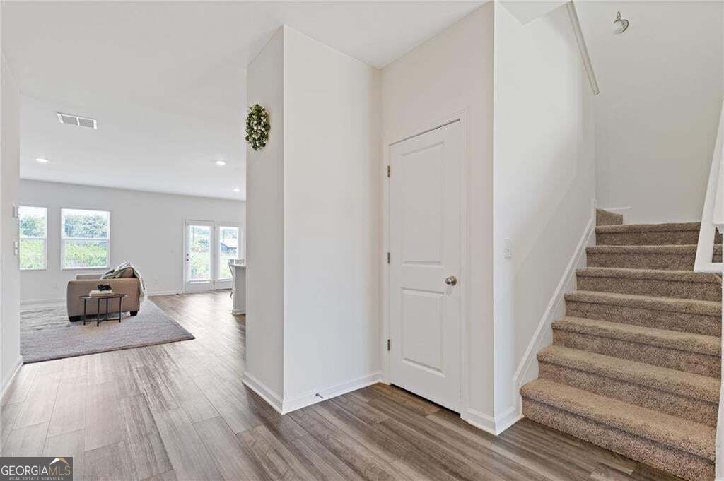 778 Knightsbridge Lane Property Photo 13